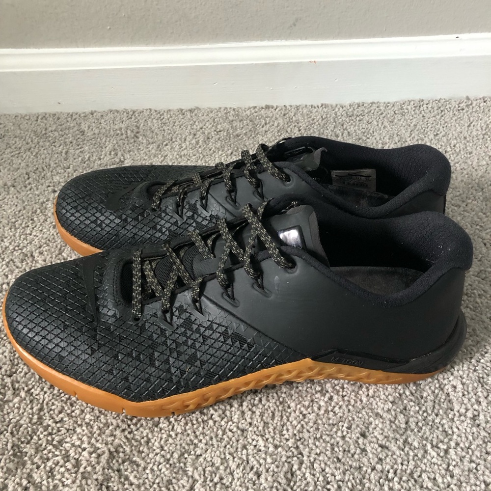 Nike metcon size 14